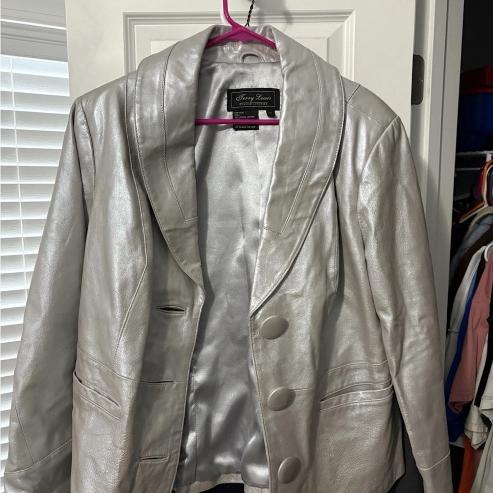 Terry Lewis Classic Luxuries Women’s Leather Jacket